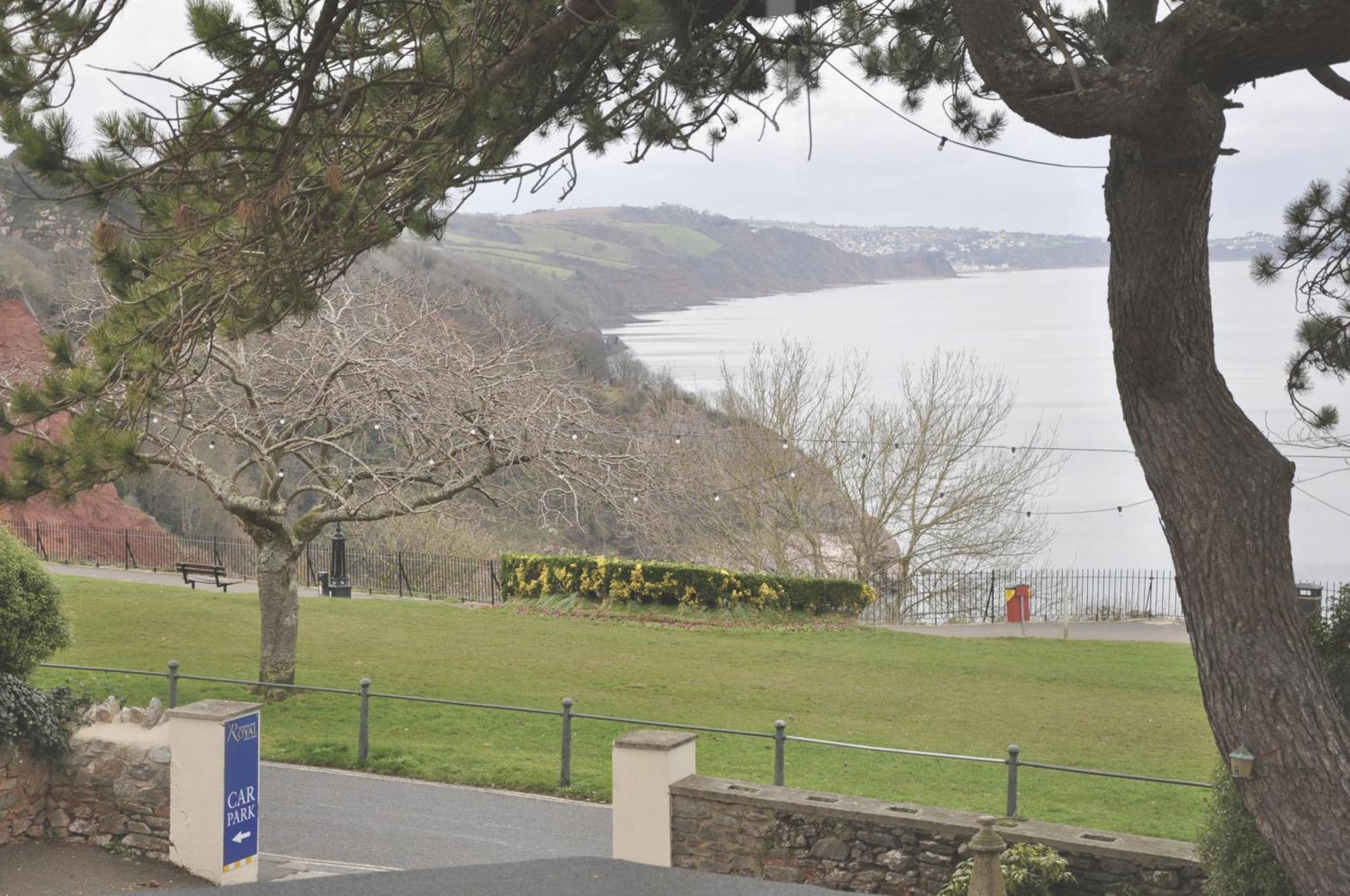 Babbacombe Royal Hotel And Carvery Torquay Exterior photo